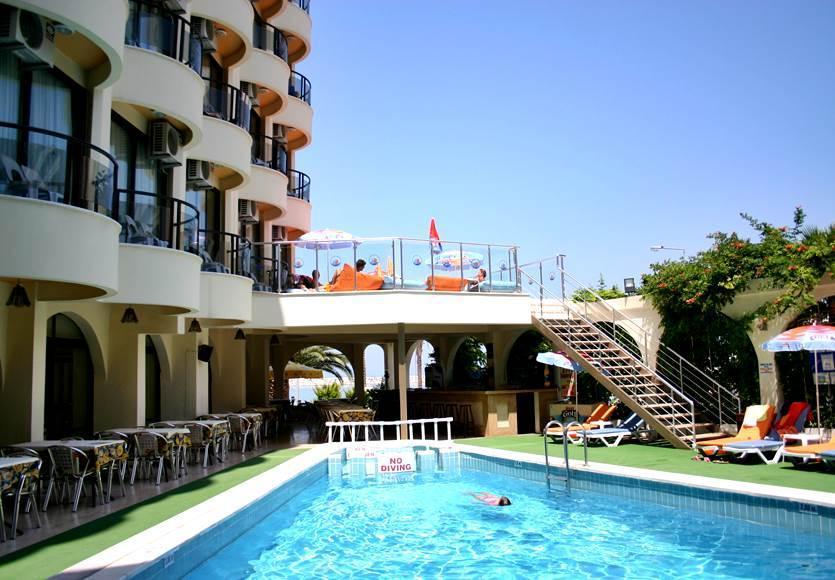 Ozcelik Hotell Kusadası Eksteriør bilde