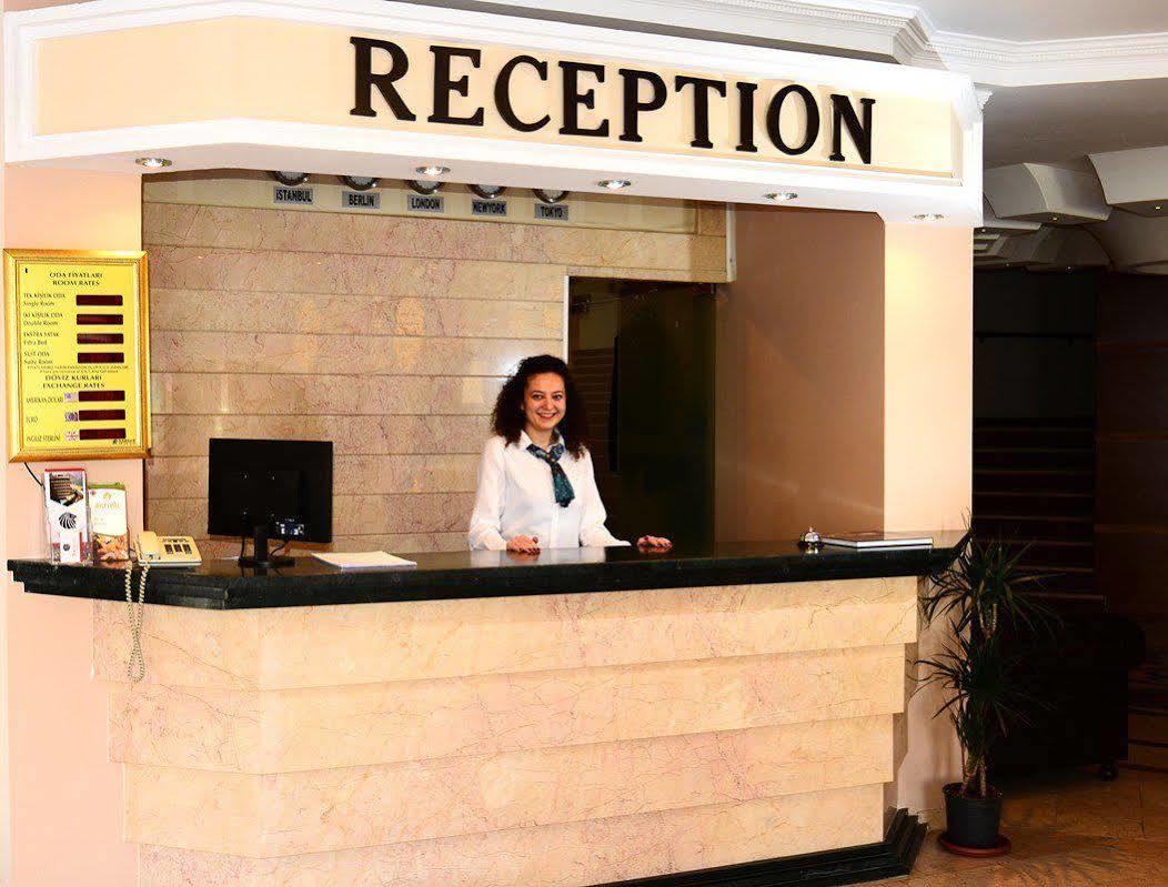 Ozcelik Hotell Kusadası Eksteriør bilde